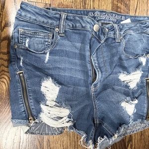 Denim Shorts with zipper